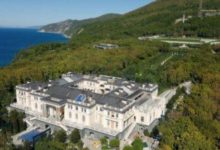 Photo of Реальные фотографии законченного после строительства дворца Путина выложили в сеть