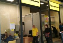 Photo of Россияне начали ездить в Минск для оформления карт Visa и MasterCard